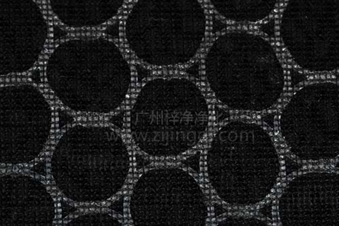 板式蜂窩活性炭過(guò)濾器具有比表面積大、吸附效率高、風(fēng)阻小、壽命長(zhǎng)等特點(diǎn)。