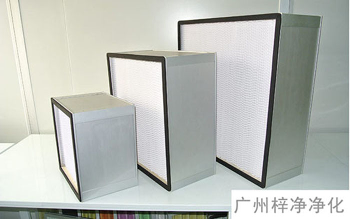 F-S有隔板中效空氣過濾器主要用于制藥、電子、食品廠房中潔凈/空調(diào)/通風(fēng)系統(tǒng)的中級過濾。